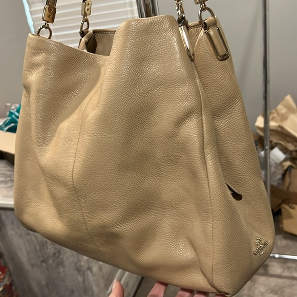 Coach Handbags - Coach purse